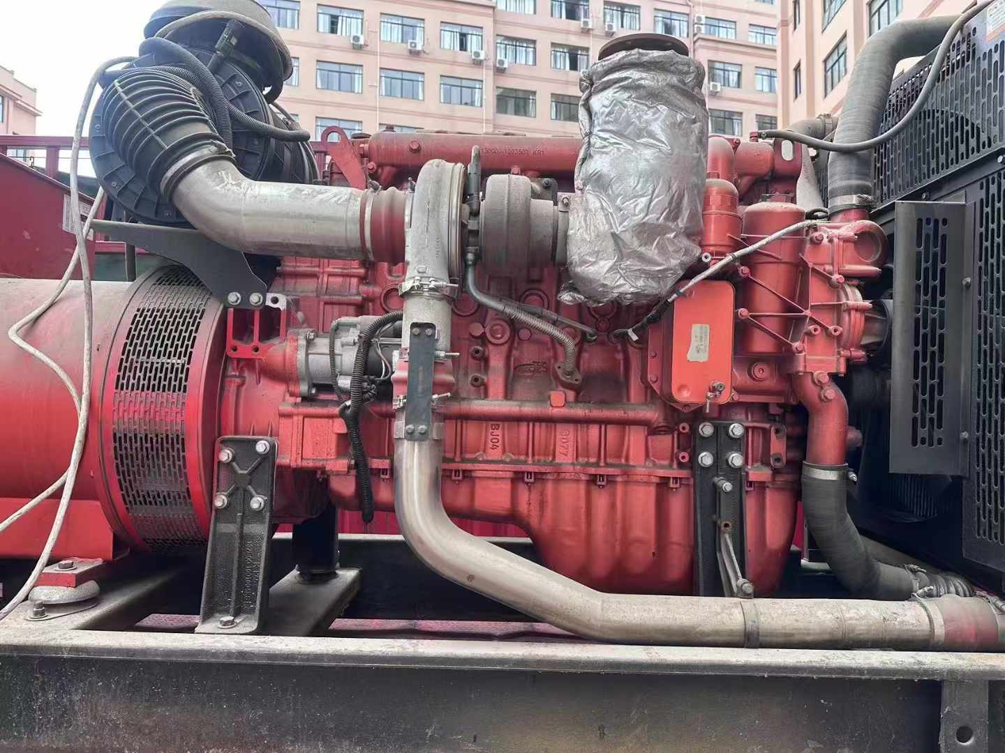万州如何选择适合 600kW 柴油发电机组的过载保护器？