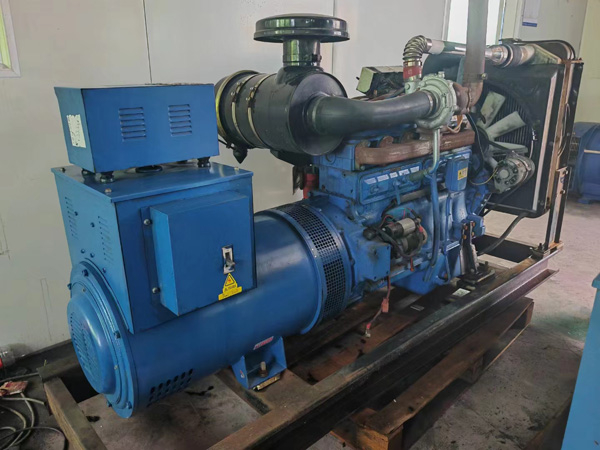 万州100kW柴油发电机组使用多级机油有哪些优缺点？
